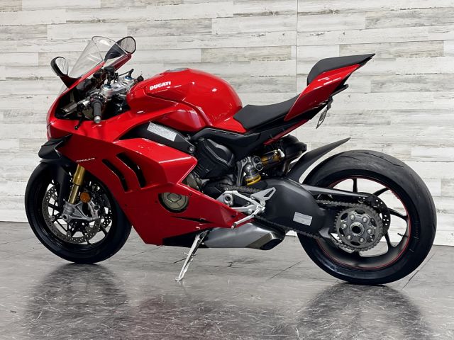 2021 Ducati panigale V4S  2