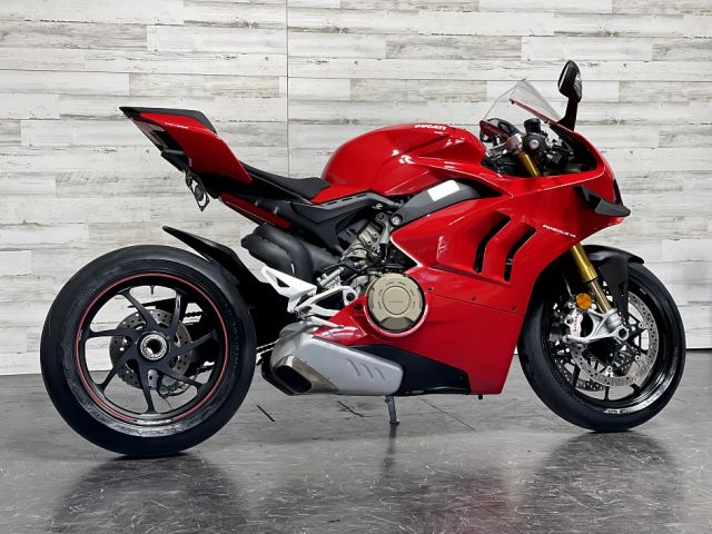 2021 Ducati panigale V4S  4