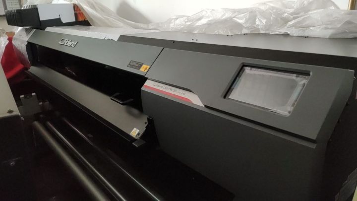 Roland DGXPRESS UG-642 UV Printer/Cutter